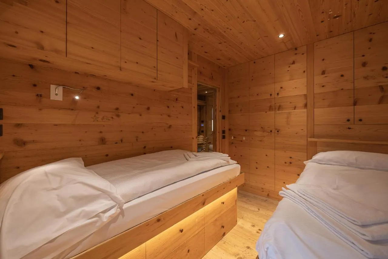 Casa Ca Dei Pini Apartment Cortina d'Ampezzo Italy